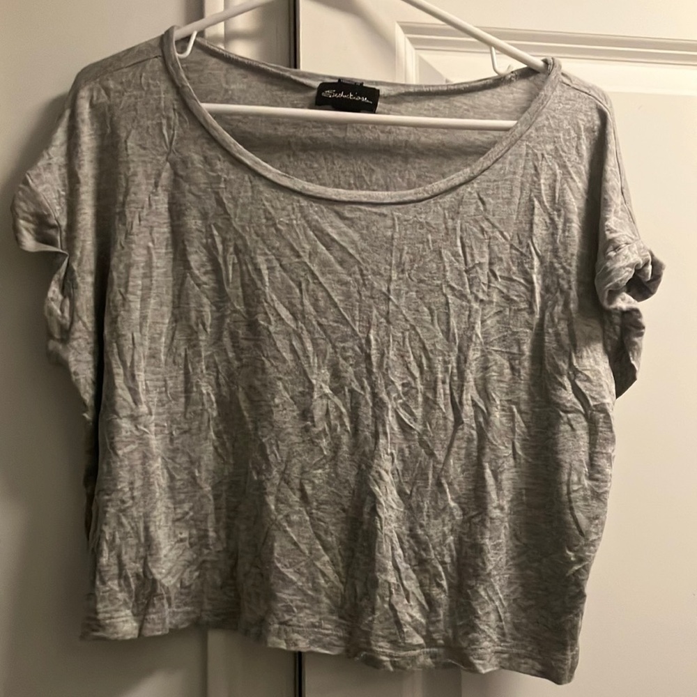 Cropped Gray Women's Top - Picture 6 of 7